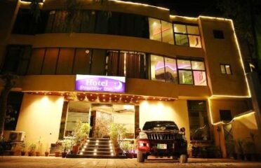 Hotel Premier Inn Gulberg